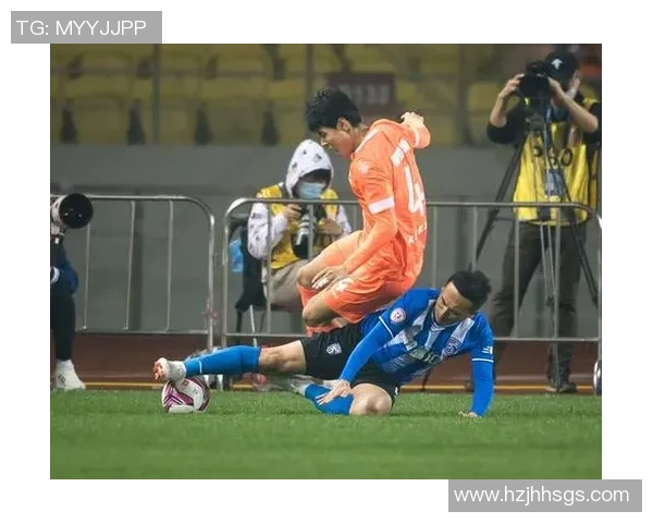 深入探讨北京足球队在赛季中的力量表现与数据分析结果