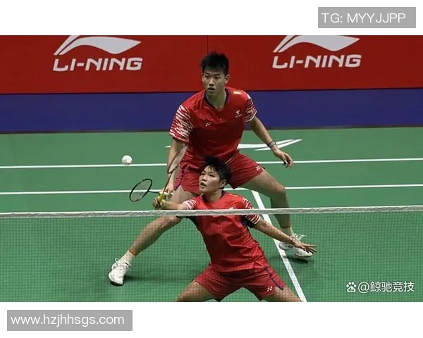 羽毛球的力量与坚持：深入深圳羽毛球队的耐力训练与精神探索